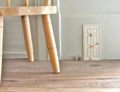 [KIDS] Un monde enchanté…derrière une porte miniature ! ★