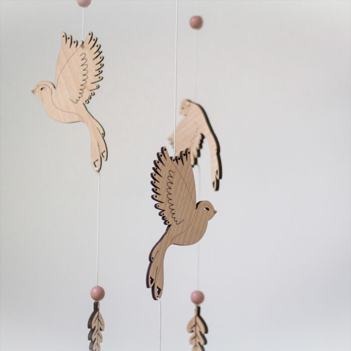 mobile oiseau envolée decocot decoration chambre enfant