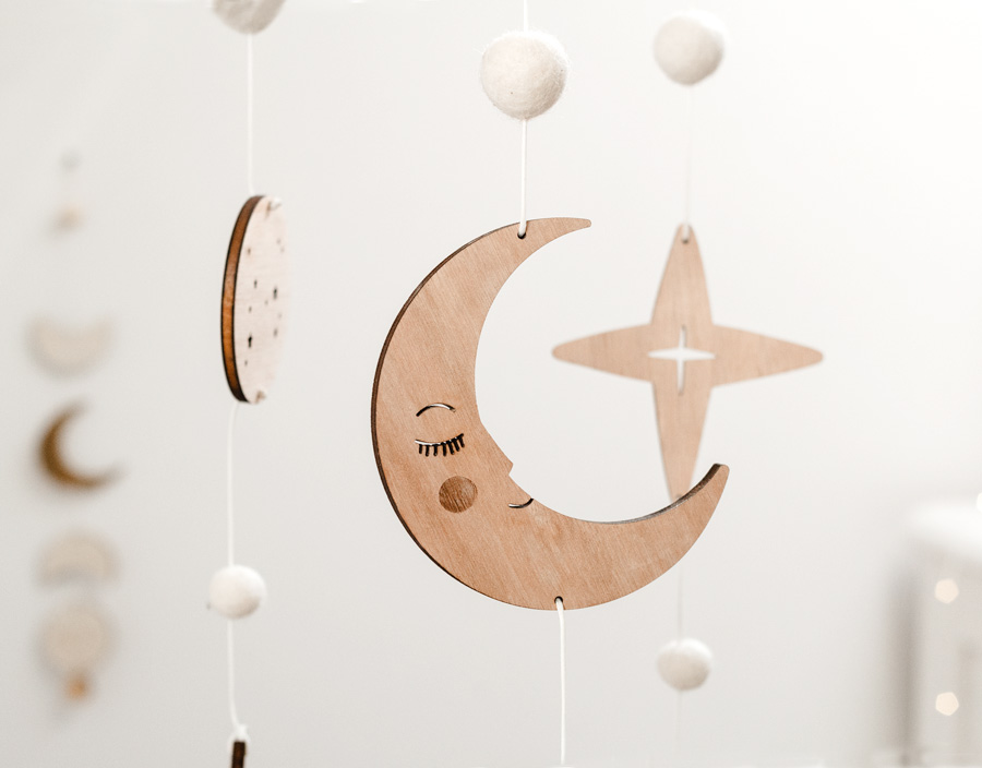 mobile décoration chambre de bebe constellation